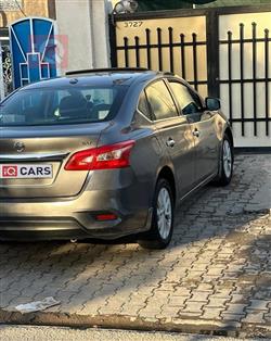 نيسان سنترا